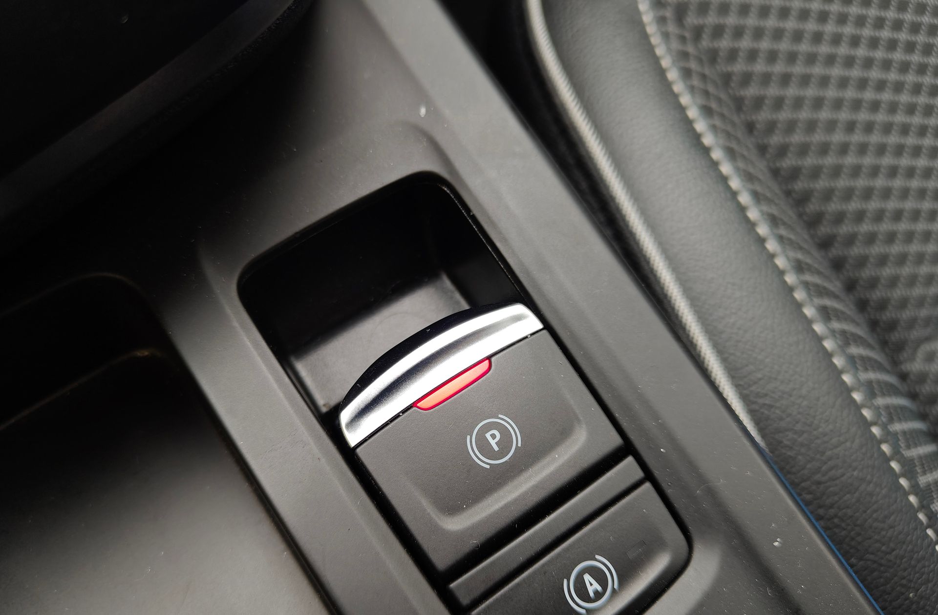 Renault Arkana Zen TCe 140 Mild Hybrid EDC - foto 30