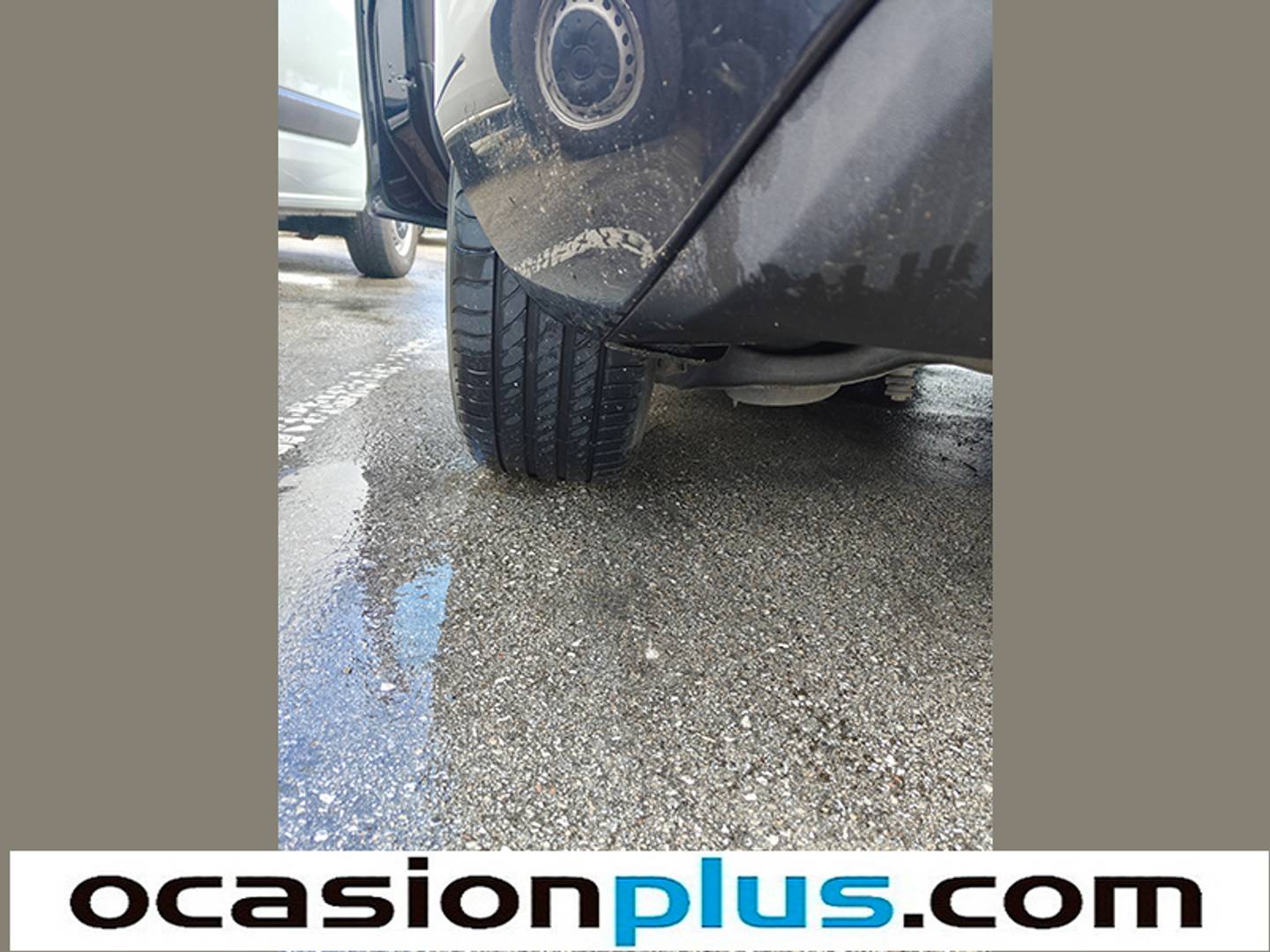 Foto Volvo V40 Volvo V40 D2 Momentum (120 CV)