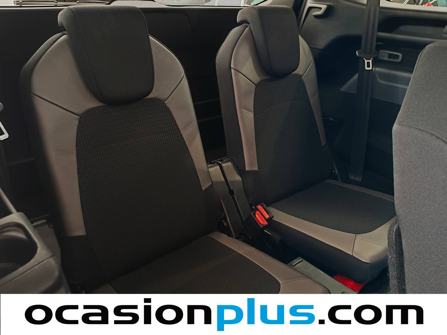 Extras y acabados del Citroën Grand C4 Picasso Citroën Grand C4 Picasso 1.6 THP S&S Exclusive Auto (165 CV)