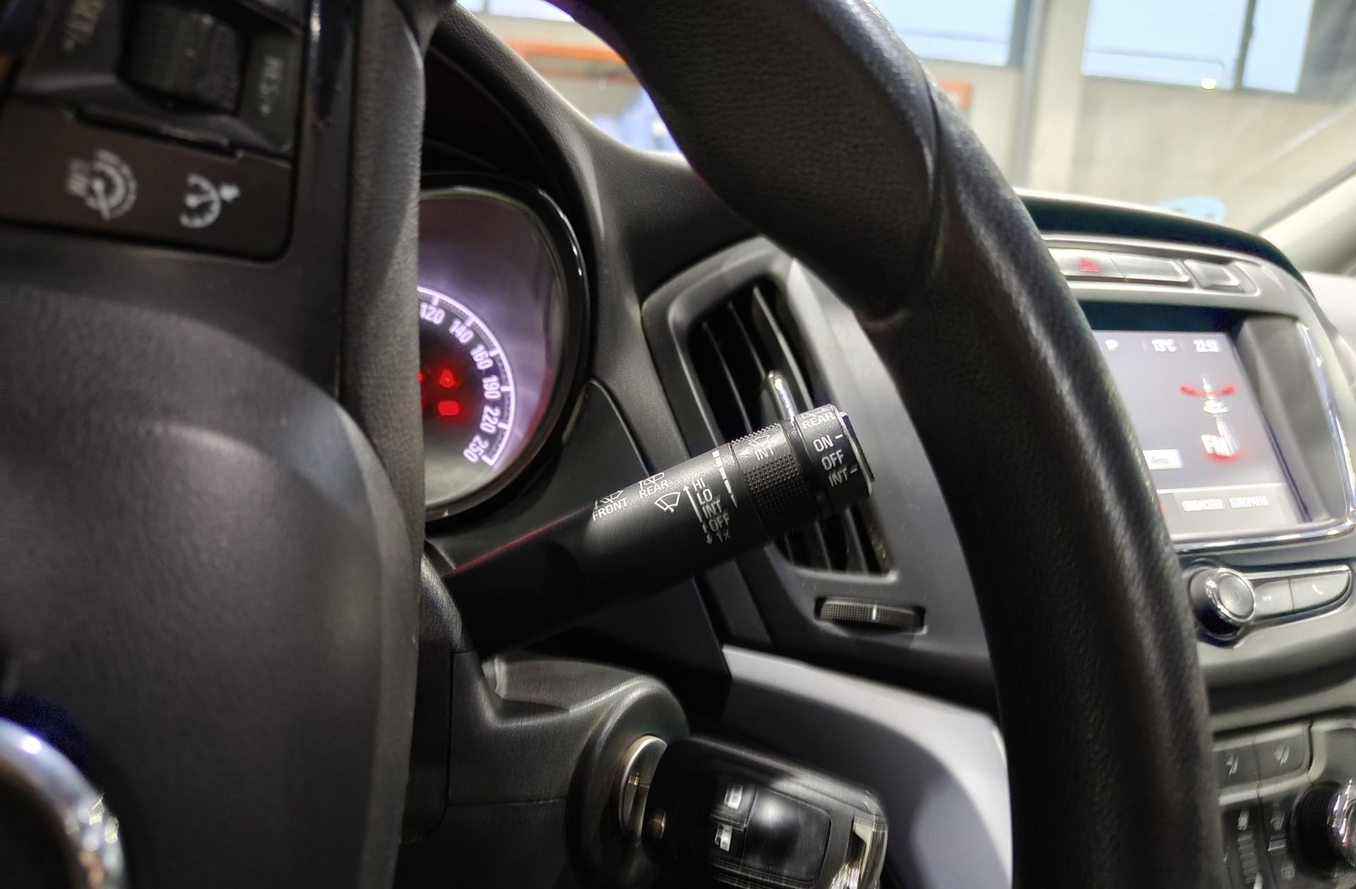 Opel Zafira 1.4 T Expression - foto 24