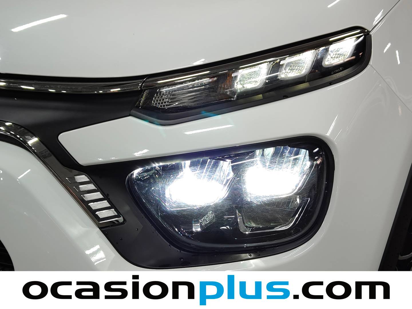 Equipamiento del Citroën C3 Citroën C3 BlueHDi 100 S&S Plus (102 CV)