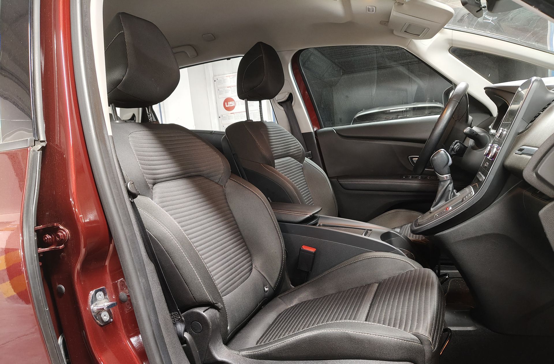 Renault Scénic dCi 110 Energy Intens EDC - foto 17