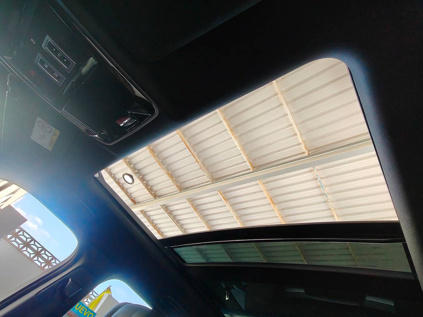 Extras y acabados del Land Rover Range Rover Sport Land Rover Range Rover Sport 3.0 SDV6 Autobiography Dynamic Auto (306 CV)