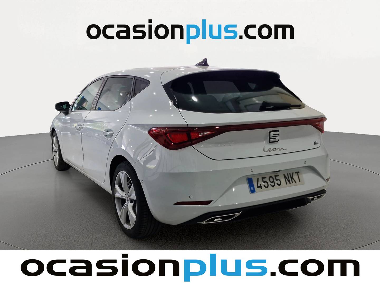 Foto trasera Seat León Seat León 1.5 TSI S&S FR Special Edition (116 CV) izquierda