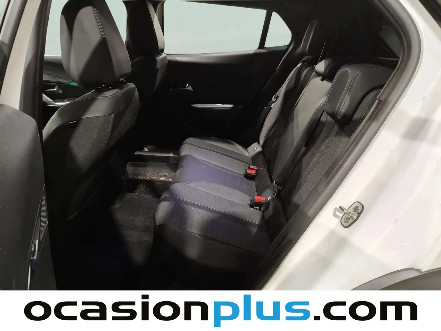 Foto Peugeot 2008 Peugeot 2008 PureTech 100 S&S Allure (100 CV)