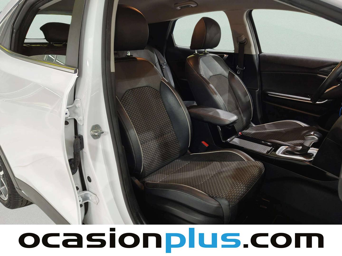 Foto KIA XCeed Kia XCeed 1.5 MHEV Tech DCT (160 CV)