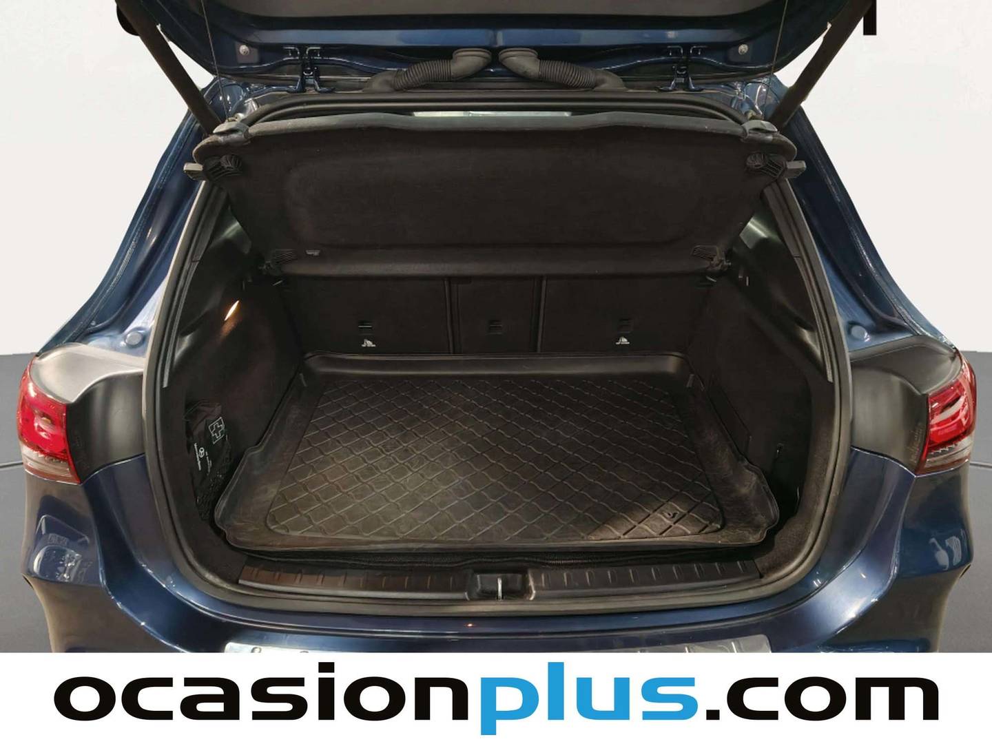 Fotos maletero Mercedes GLA Mercedes-Benz GLA GLA 200 D Pack AMG (150 CV)