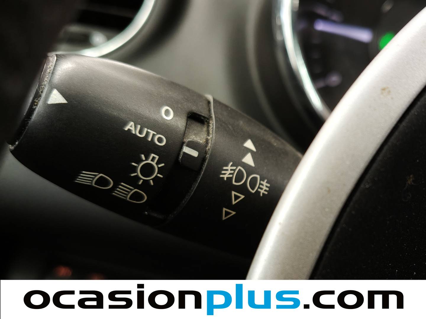 Paquetes del Peugeot 5008 Peugeot 5008 1.6 e-HDI Blue Lion FAP Allure CMP (112 CV) 7 Plazas