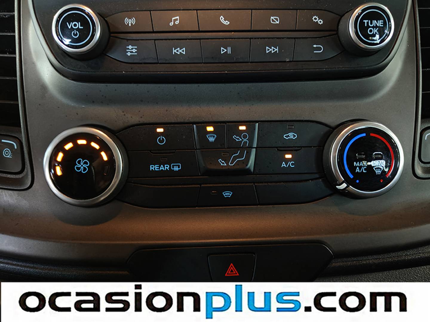 Foto Ford Transit Custom Ford Transit Custom Kombi 2.0 TDCI 320 L2 Trend (130 CV) 9 Plazas