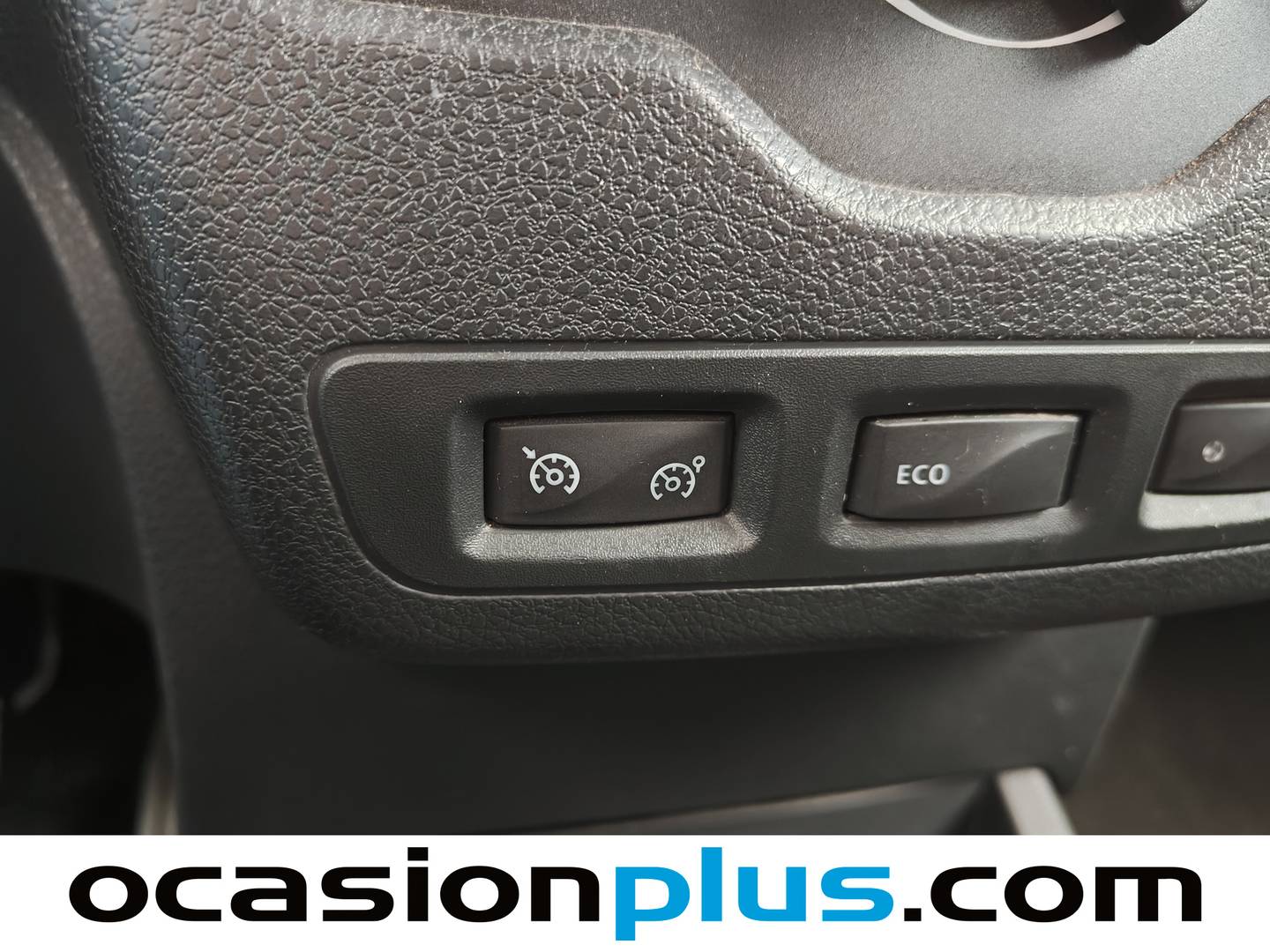 Equipamiento del Dacia Dokker Dacia Dokker Essential 1.6 ECO-G (109 CV)