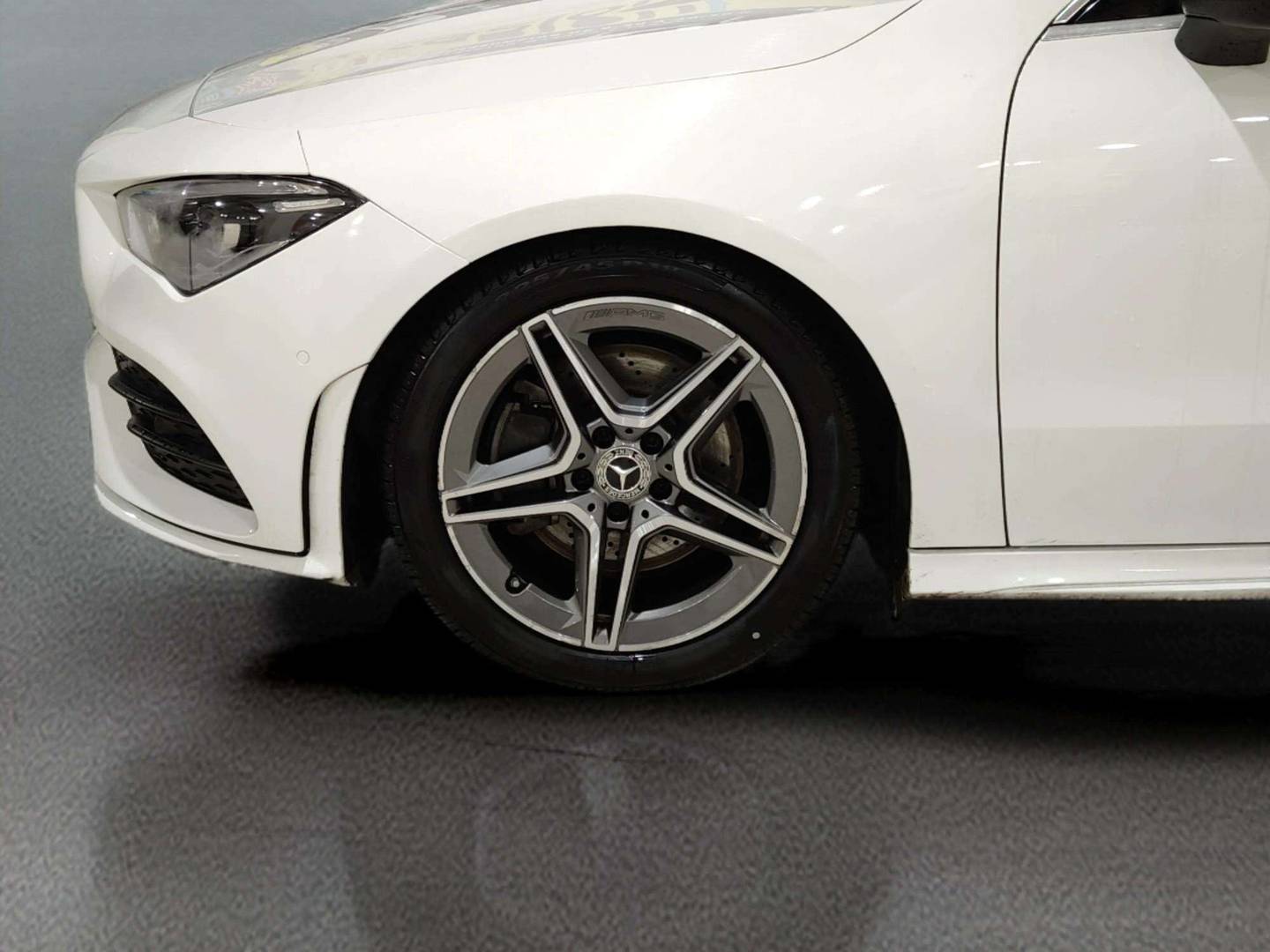 Foto Mercedes CLA Mercedes-Benz CLA Shooting Brake 220 d (190 CV) Pack AMG