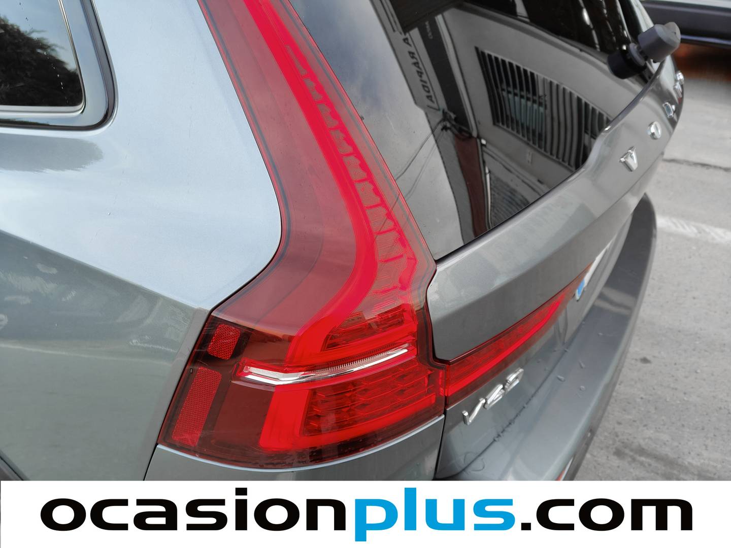 Foto Volvo V60 Cross Country Volvo V60 Cross Country D4 Pro Auto (190 CV)