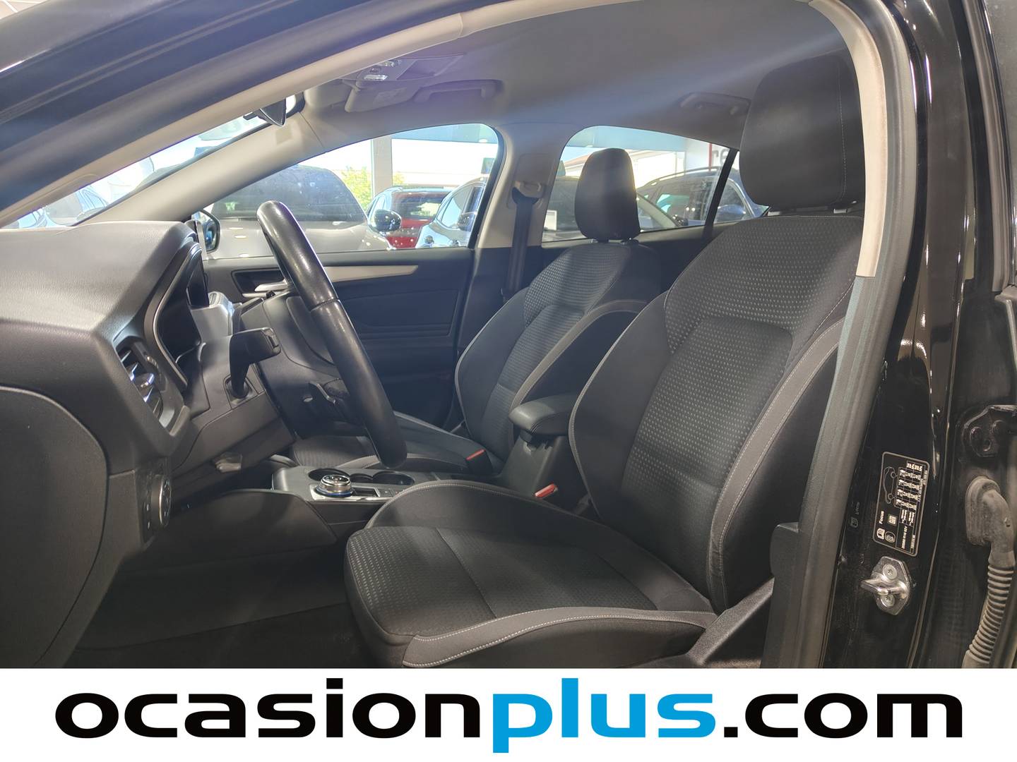 Foto asientos delanteros Ford Focus Ford Focus 1.0 Ecoboost Trend+ Auto (125 CV)