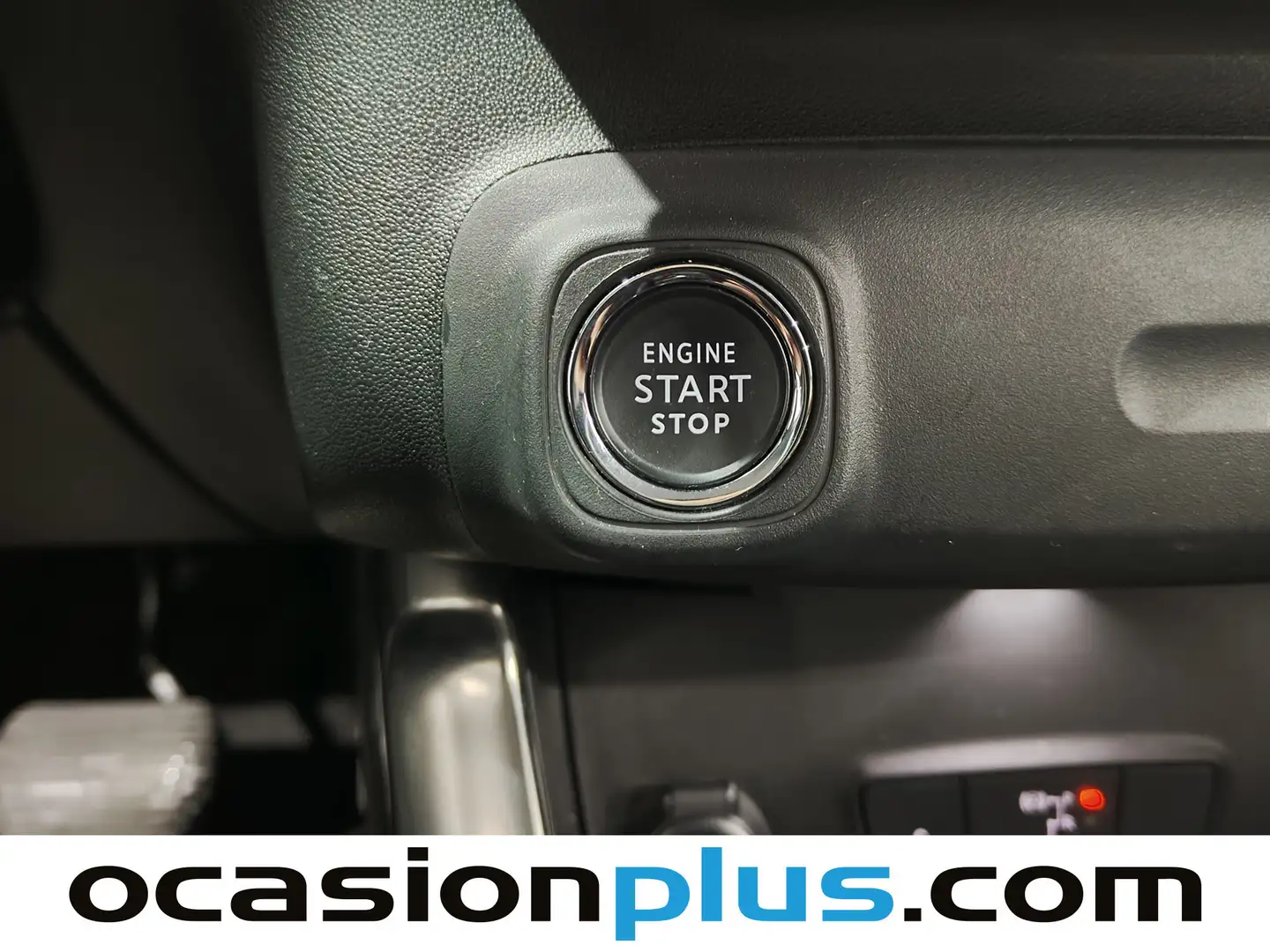 Foto Citroën C3 Aircross Citroen C3 Aircross PureTech 130 Shine Pack EAT6 (131 CV)