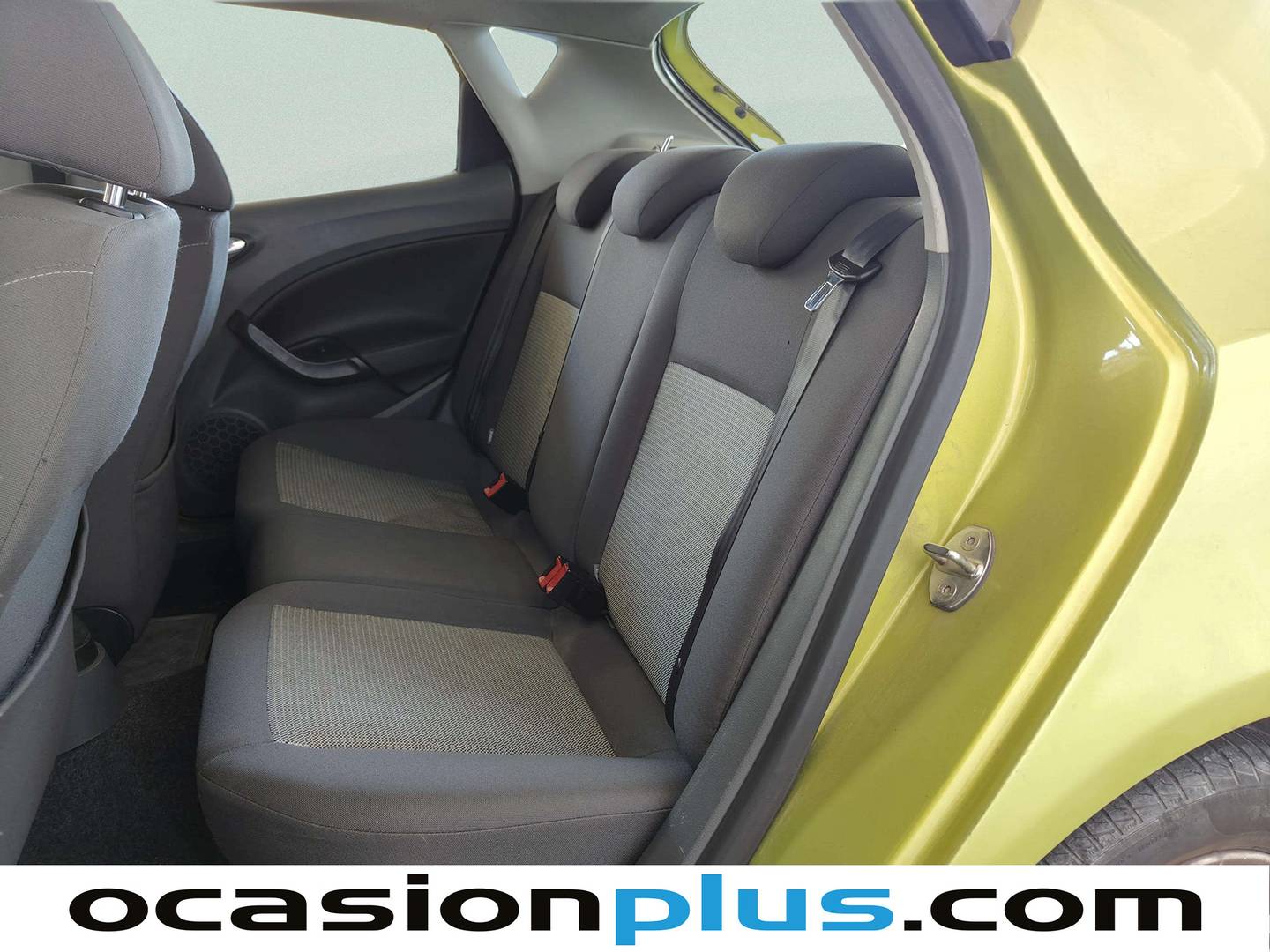 Foto asientos traseros Seat Ibiza Seat Ibiza 1.4 16v Reference (85 CV)