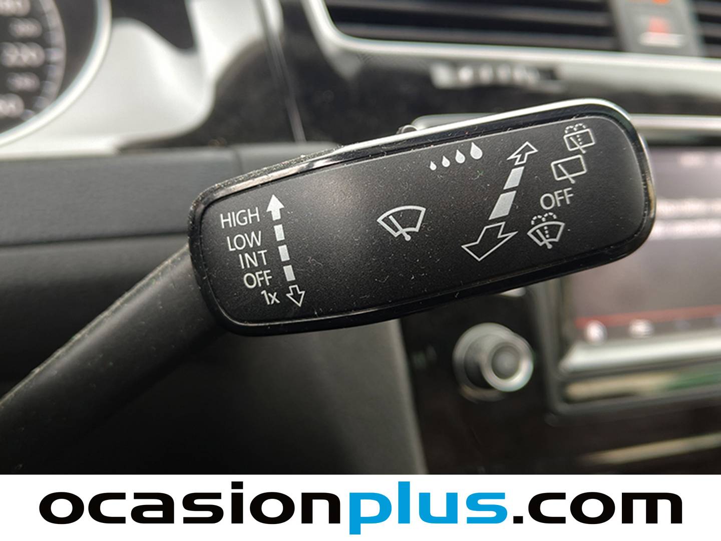 Volkswagen Golf Volkswagen Golf Sport 1.4 TSI BMT 140 ACT Tech (140 CV) DSG de ocasión