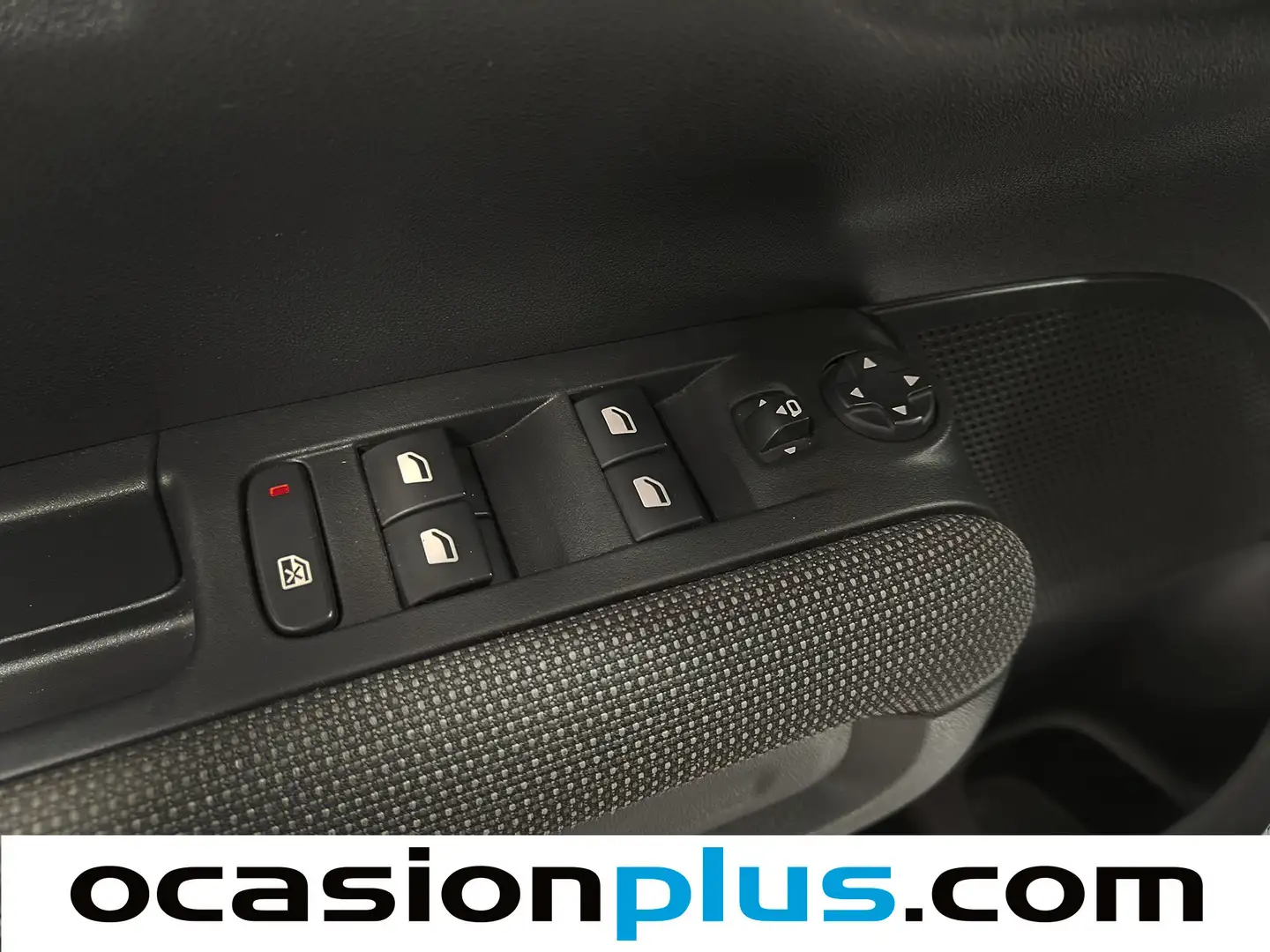 Foto Citroën C3 Aircross Citroen C3 Aircross PureTech 110 S&S Shine (110 CV)