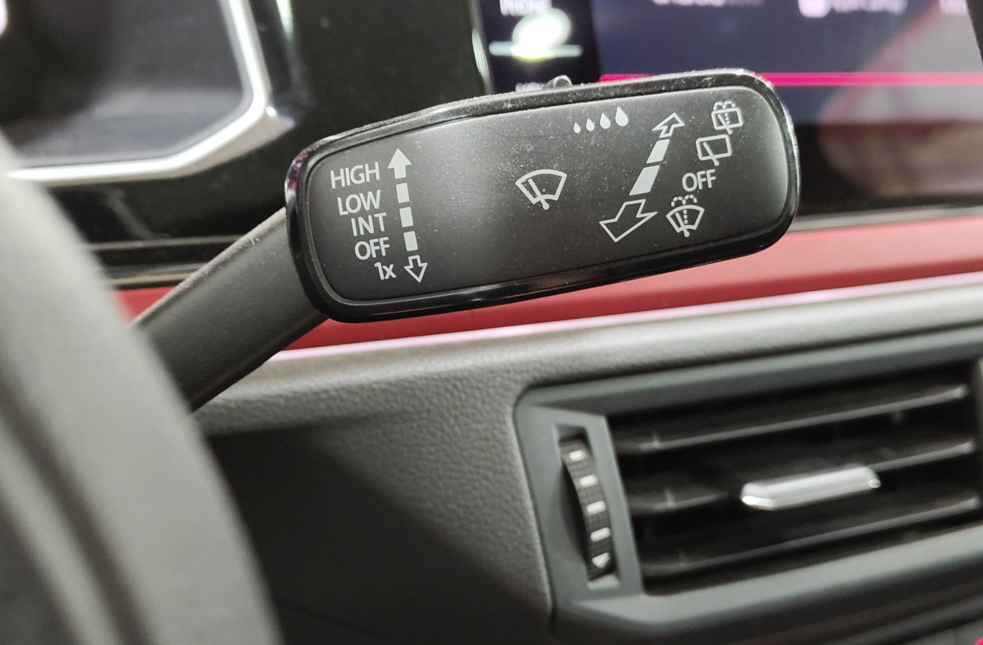 Volkswagen Polo GTI 2.0 TSI DSG - foto 33