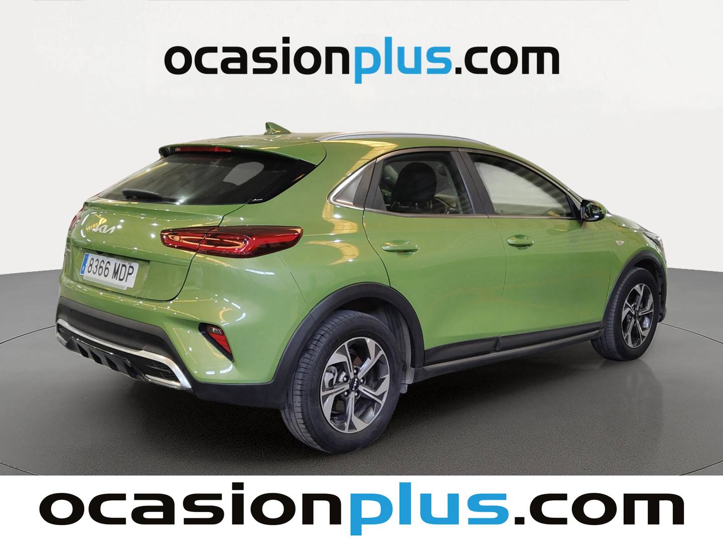 Foto trasera KIA XCeed KIA XCeed 1.0 T-GDi Drive (120 CV) derecha