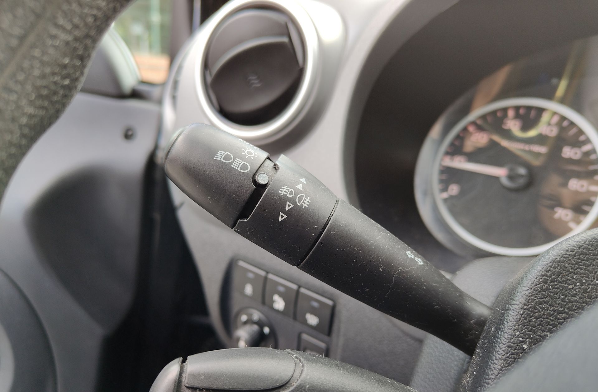Citroën Berlingo Combi PureTech 110 Multispace 20 Aniversario - foto 24