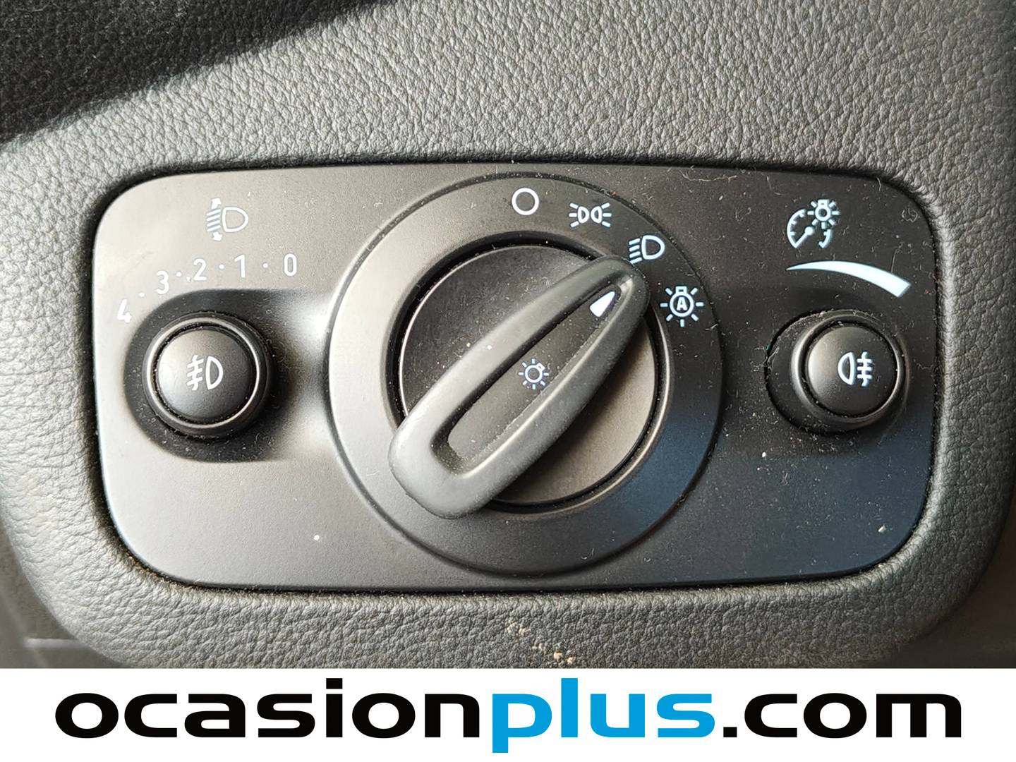 Acabados Ford Kuga Ford Kuga 2.0 TDCI ST-Line 4x2 (150 CV)
