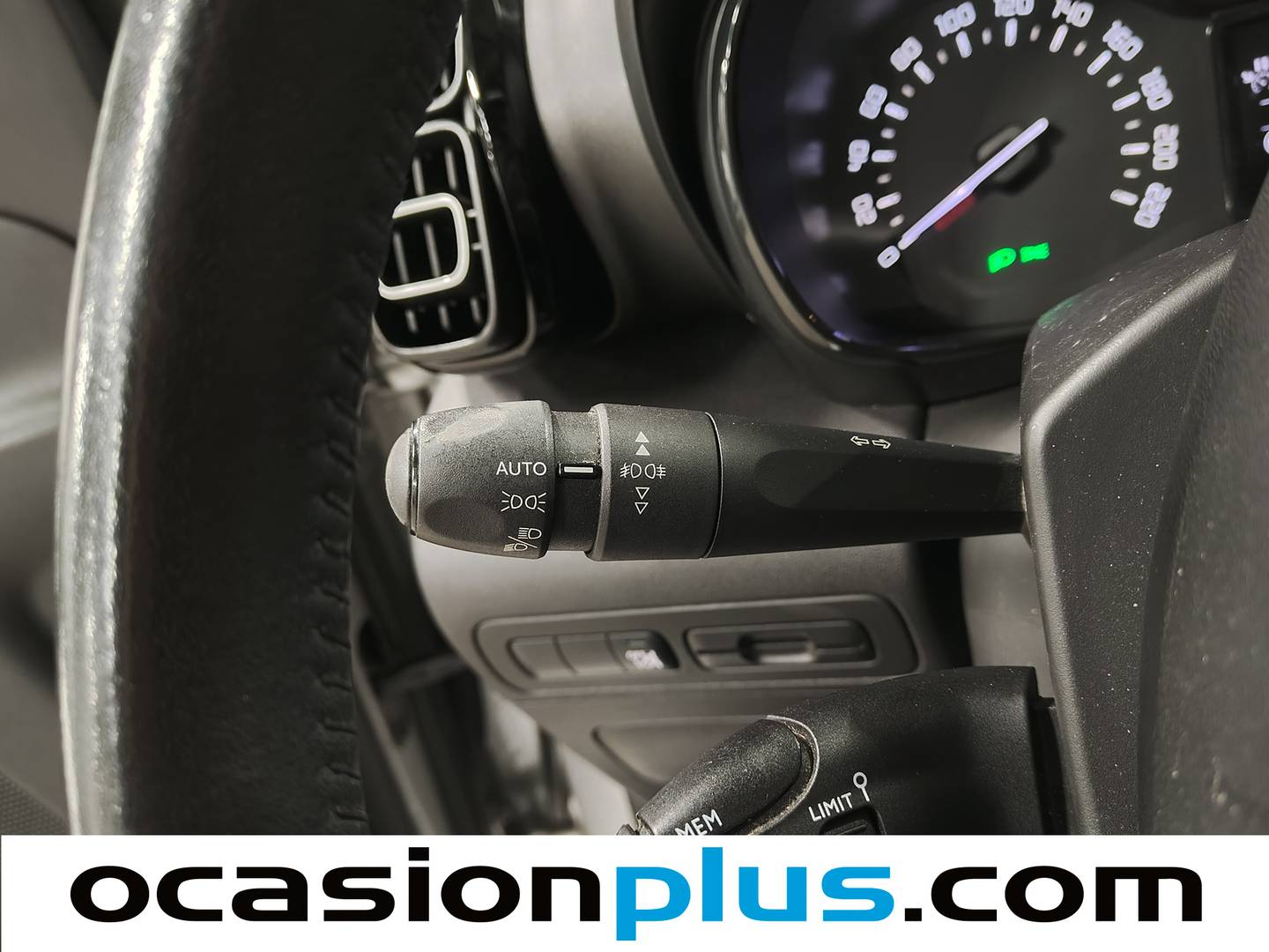 Foto Citroën C3 Aircross Citroen C3 Aircross BlueHDi 100 Shine (99 CV)