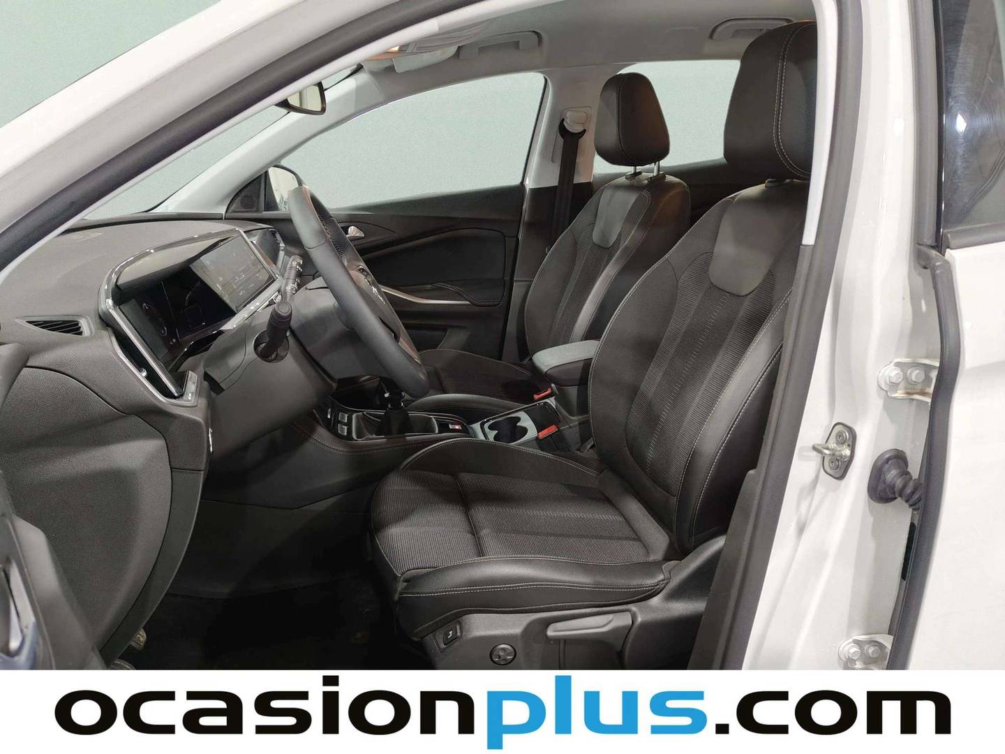 Foto asientos delanteros Opel Grandland Opel Grandland 1.2 Turbo XHT S&S GS (130 CV)