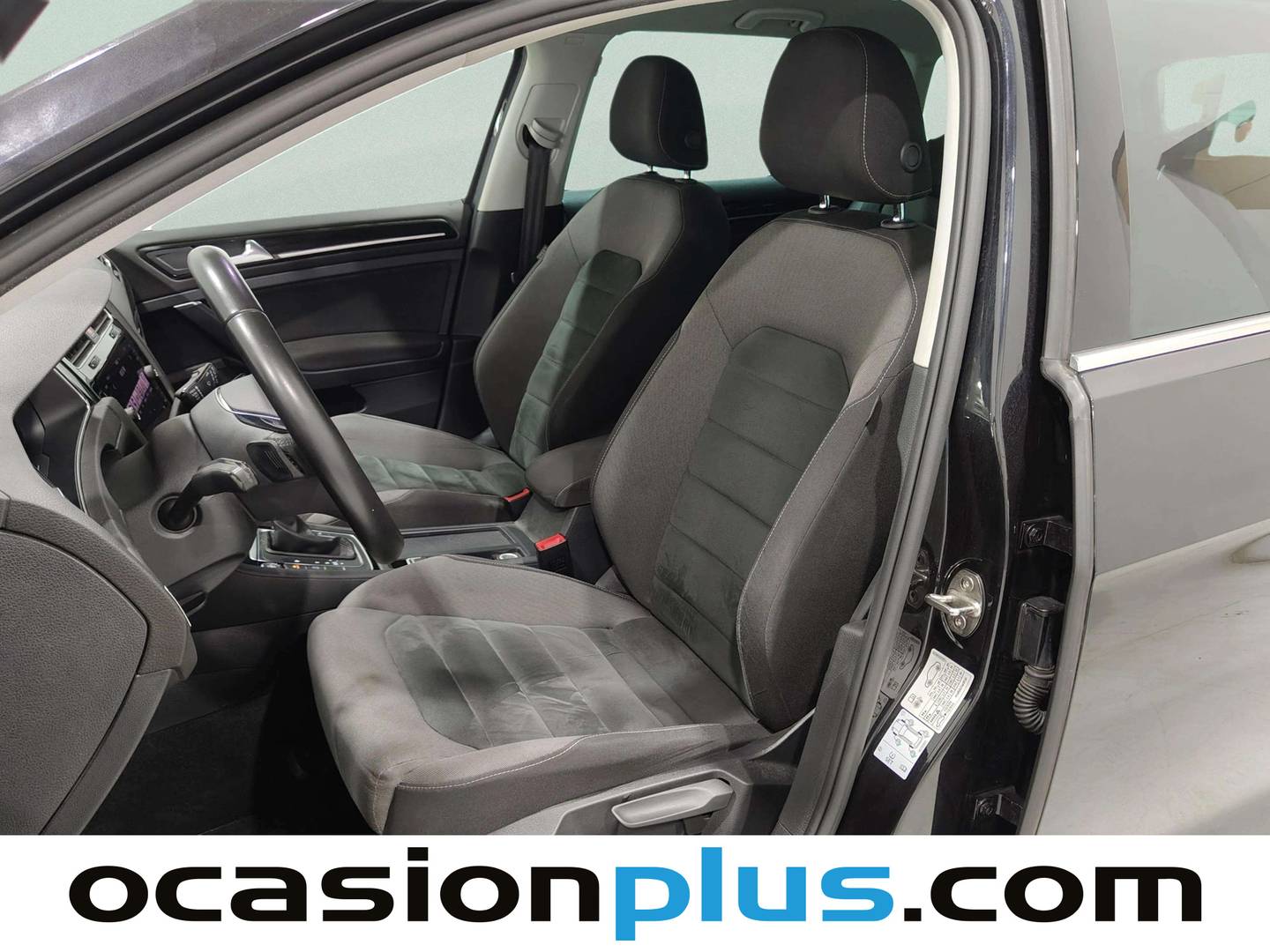 Foto asientos delanteros Volkswagen Golf Volkswagen Golf Variant Sport 2.0 TDI (150 CV) DSG R-Line