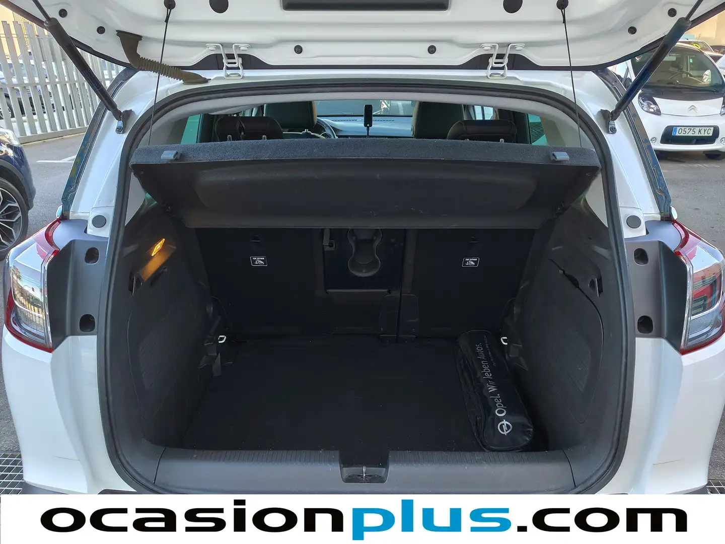 Foto Opel Crossland X Opel Crossland X 1.2 S&S Innovation (130 CV)