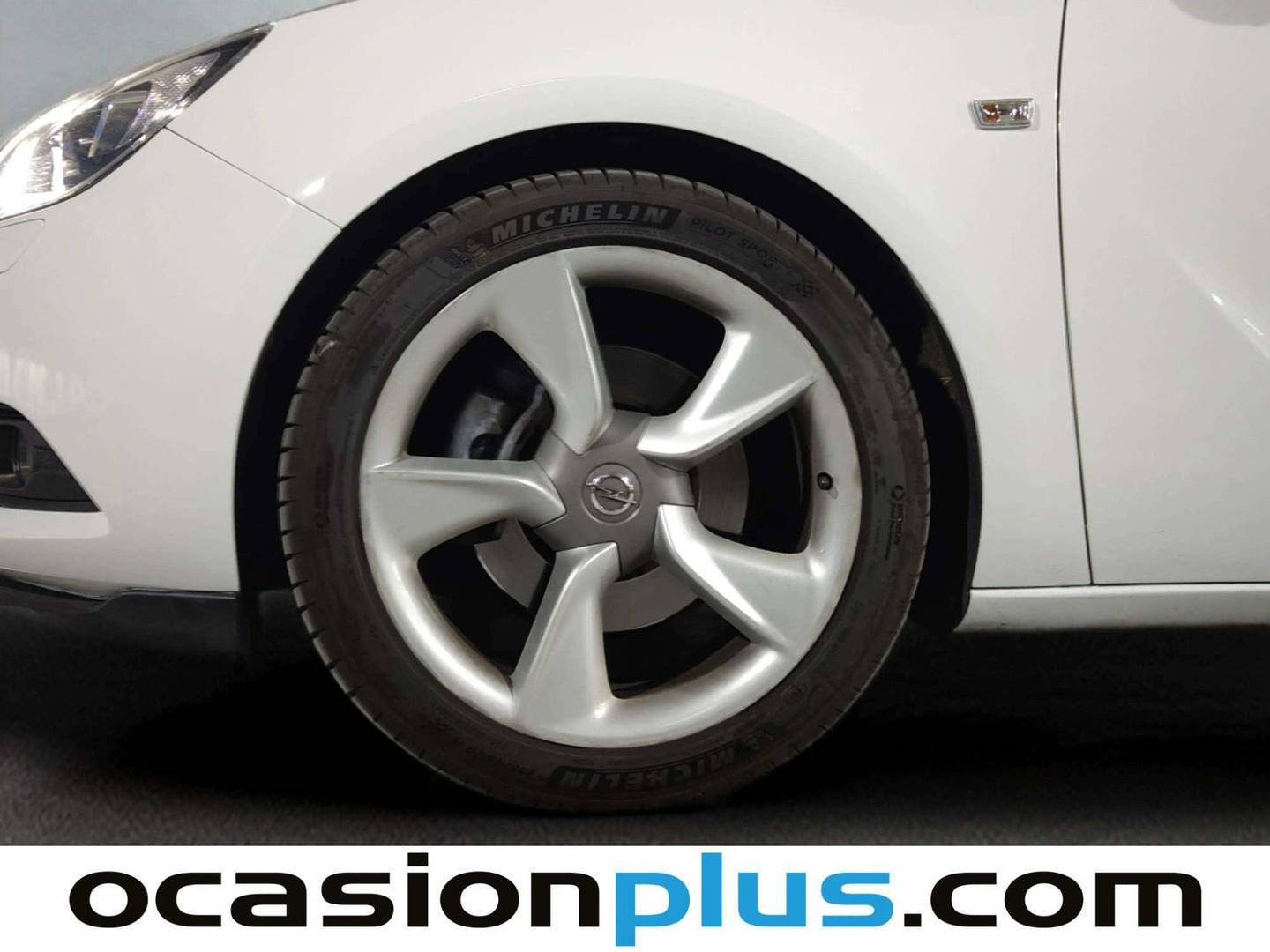 Opel Astra Opel Astra GTC 1.7 CDTI Sportive (130 CV) de segunda mano