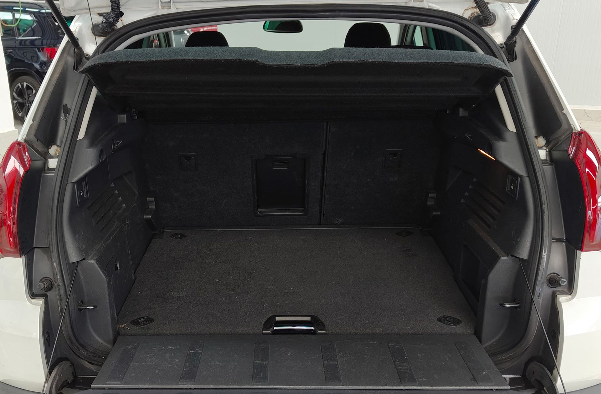 Peugeot 3008 1.6 BlueHDi FAP Style - foto 14
