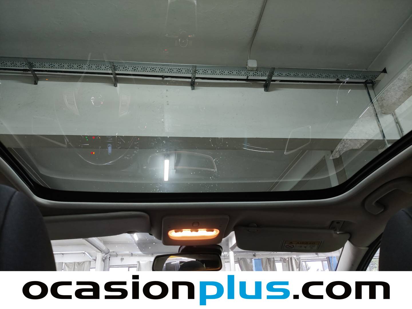 Extras y acabados del Nissan QASHQAI Nissan Qashqai 1.5 dCi N-Connecta 4x2 (110 CV)