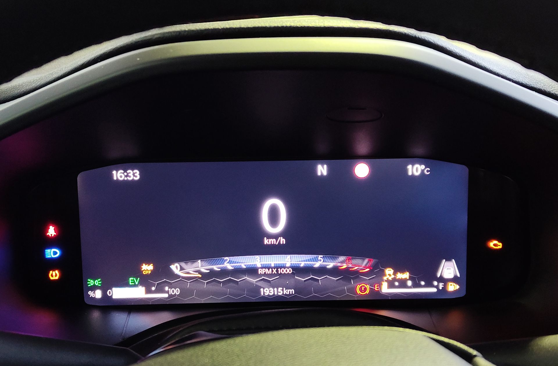 Jeep Renegade eHybrid 1.5 Altitude DCT - foto 23