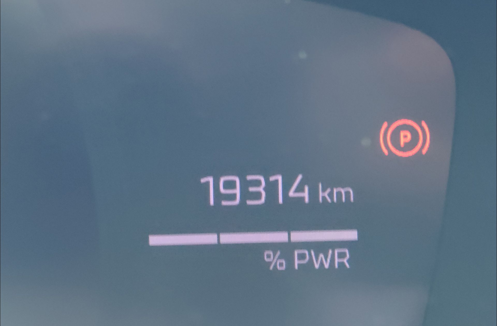 Peugeot 2008 GT Hybrid eDCS6 - foto 11