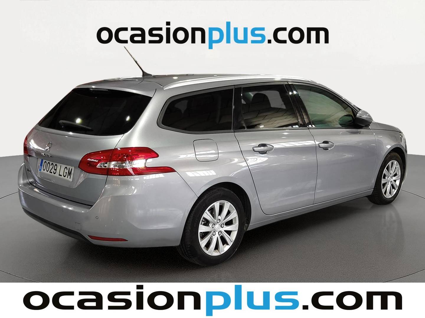 Foto trasera Peugeot 308 Peugeot 308 SW PureTech 110 S&S Style (110 CV) derecha
