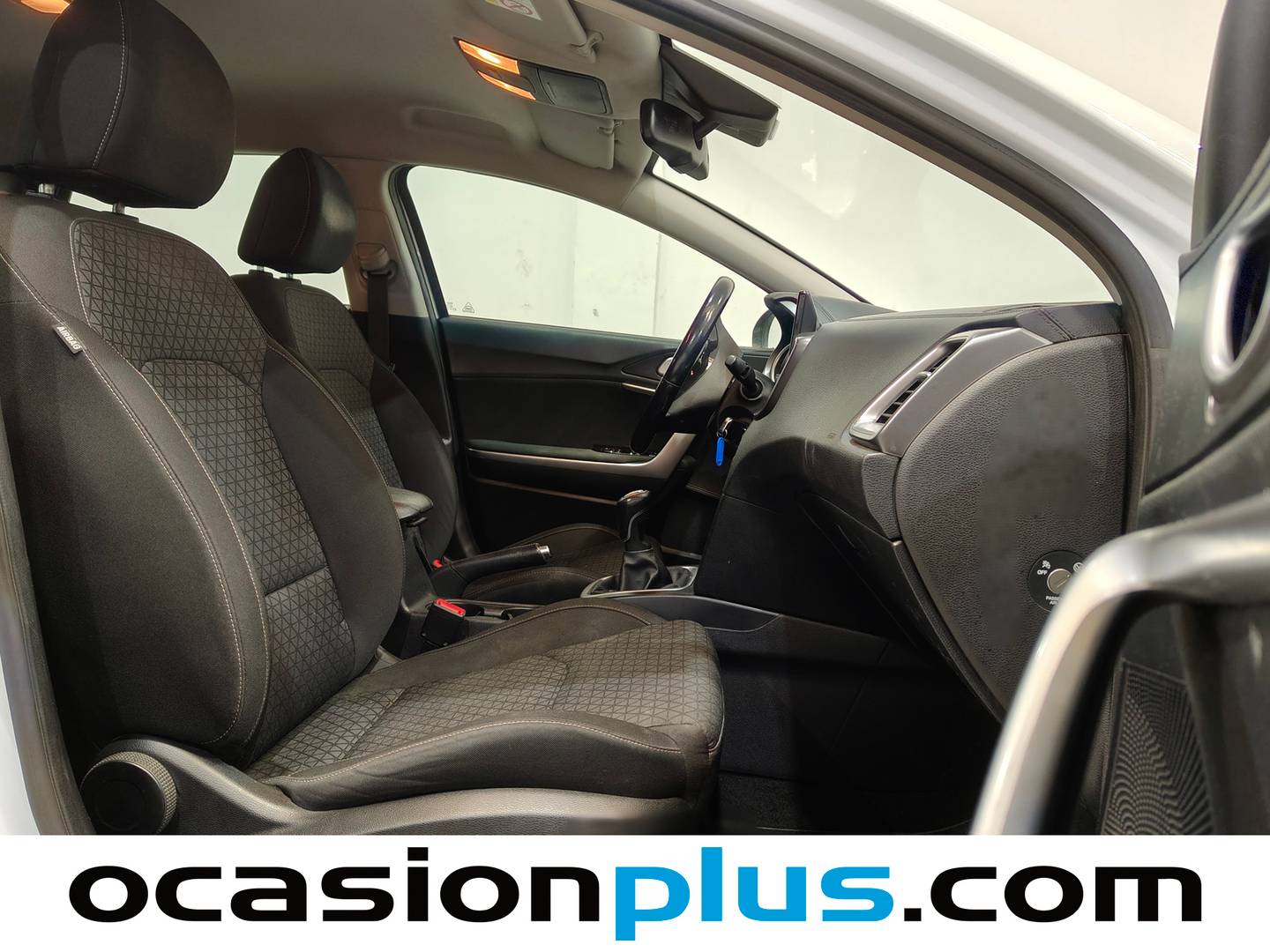 KIA Ceed KIA Ceed 1.4 T-GDi Drive (140 CV) manual
