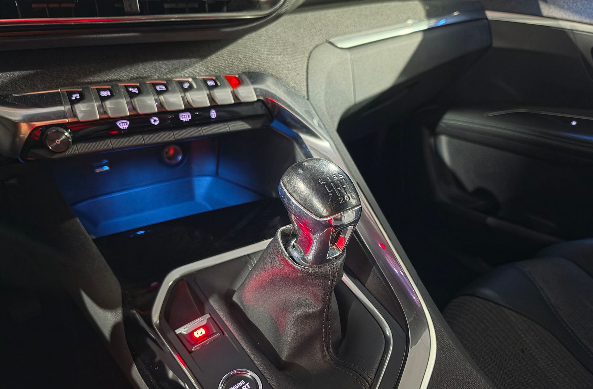 Peugeot 3008 PureTech 130 Allure Pack - foto 5