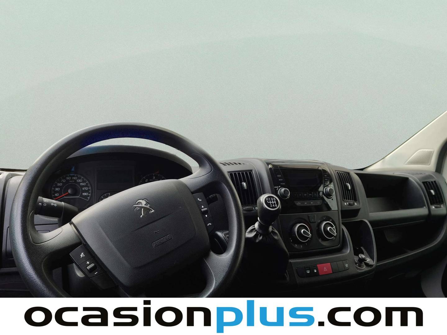 Foto Peugeot Boxer Peugeot Boxer BlueHDi 140 S&S 435 L4H3 (140 CV)