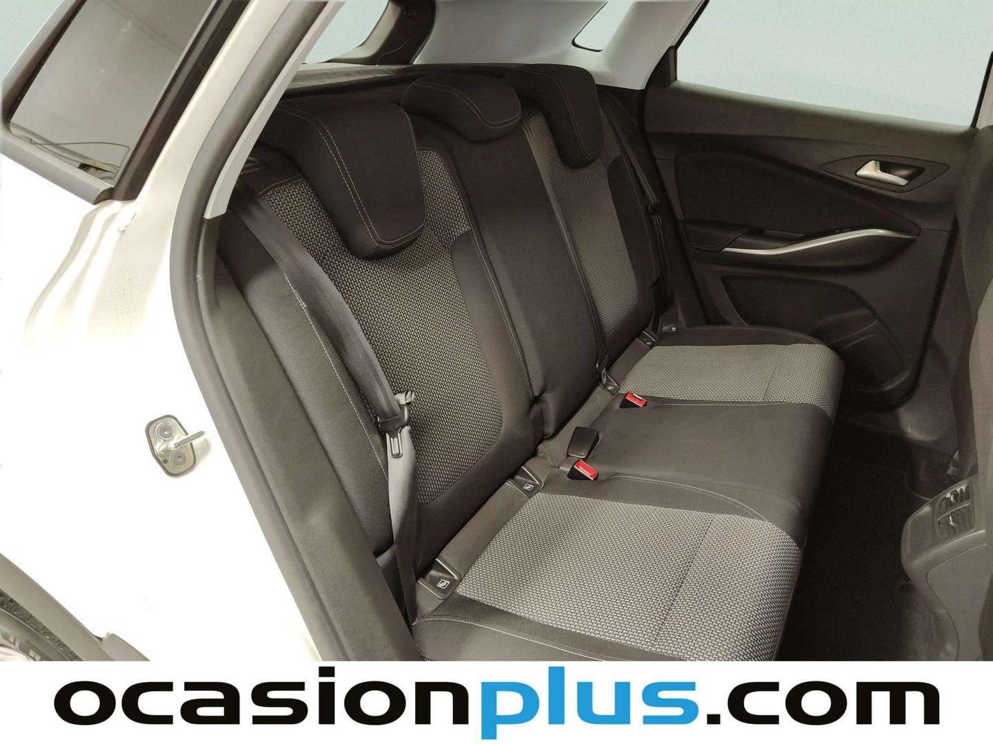 Foto asientos traseros Opel Grandland X Opel Grandland X 1.5 CDTi Selective (130 CV)