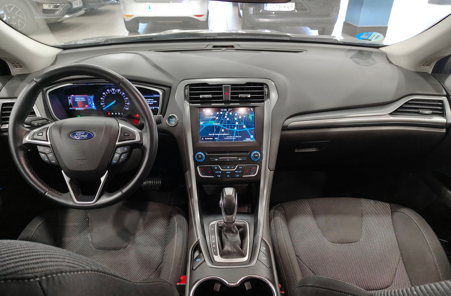 Ford Mondeo 2.0 Híbrido HEV Sedan Titanium - foto 6