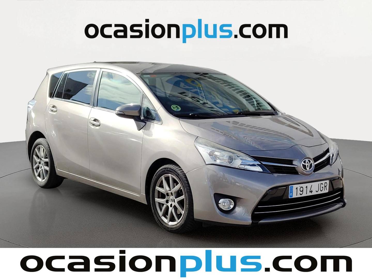 Foto delantera Toyota Verso Toyota Verso 115D Advance (112 CV) derecha