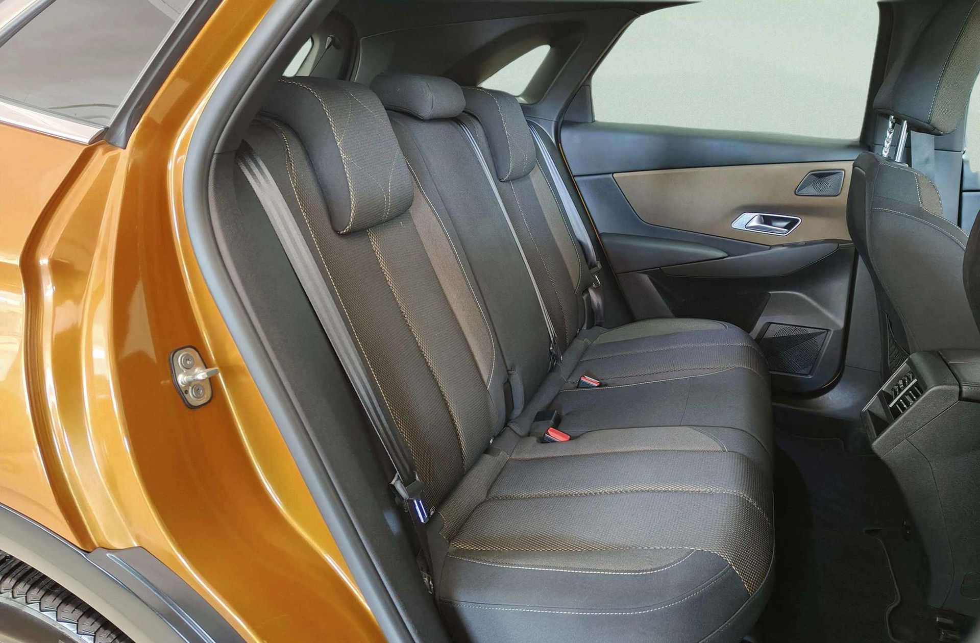 DS DS 7 Crossback BlueHDi 130 Be Chic - foto 17