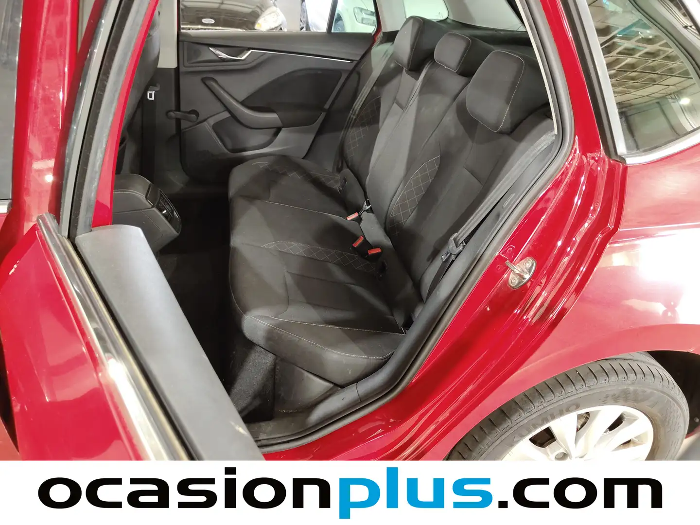 Foto Skoda Kamiq Skoda Kamiq 1.0 TSI Emotion (110 CV)