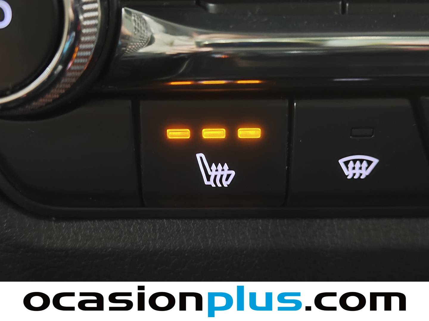 Equipamiento del Mazda CX-30 Mazda CX-30 2.0 e-Skyactiv-X Zenith Black Safety AWD AT (180 CV)