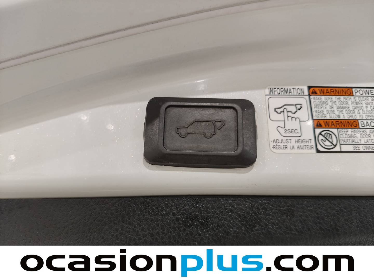 Acabados Toyota Rav4 Toyota Rav4 150D Advance Pack Drive 2WD (143 CV)