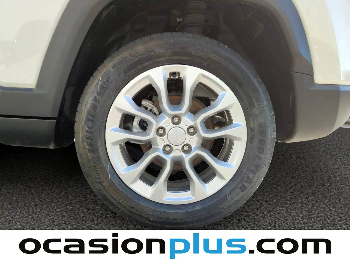 Foto Jeep Compass Jeep Compass 1.3 Gse T4 Longitude FWD MT (130 CV)