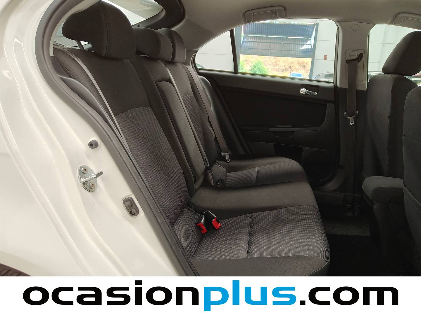 Mitsubishi Lancer Mitsubishi Lancer SPORTBACK 1.5 MIVEC Invite (109 CV) barato