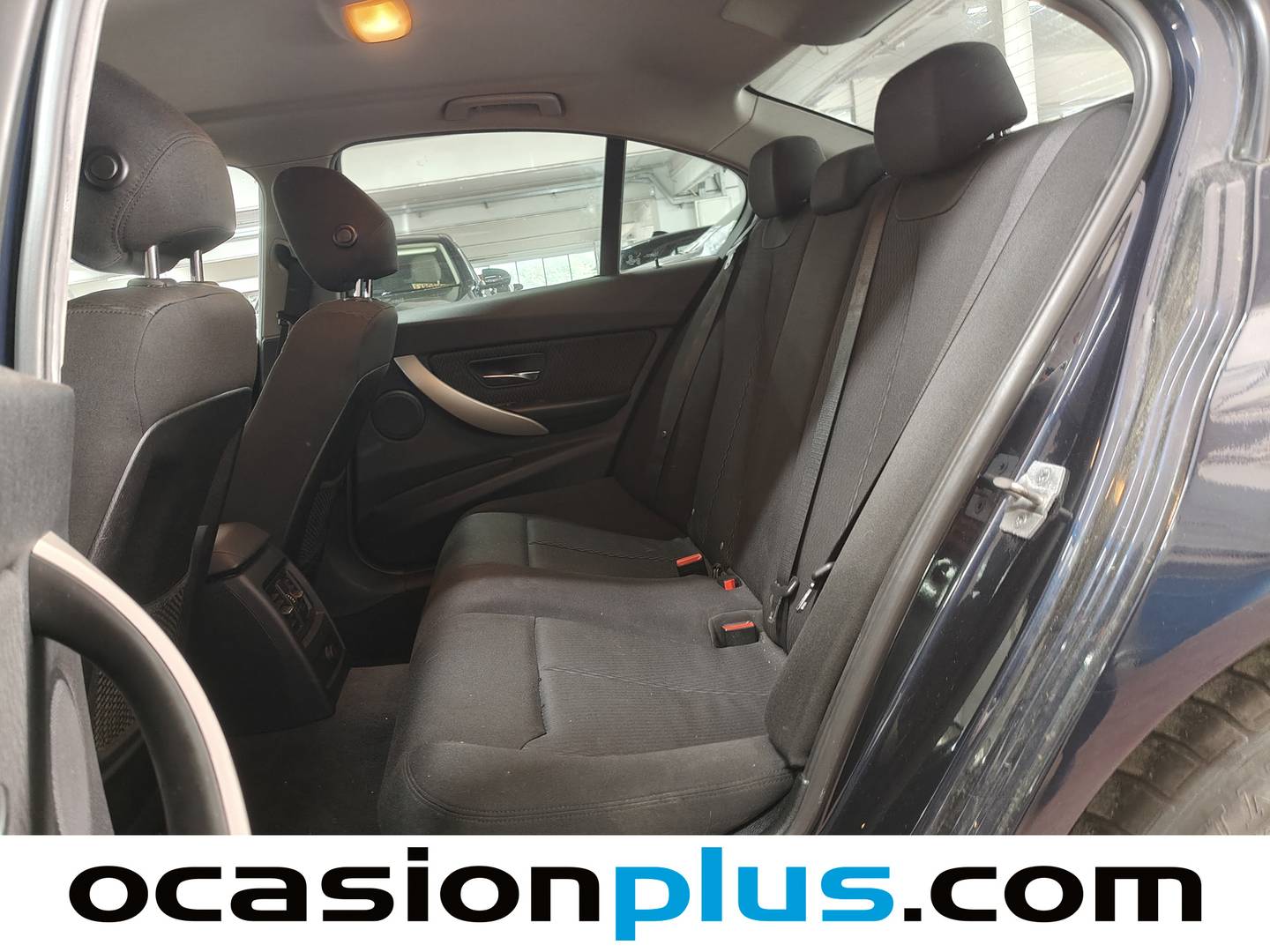 Foto asientos traseros BMW Serie 3 BMW Serie 3 320d (184 CV)