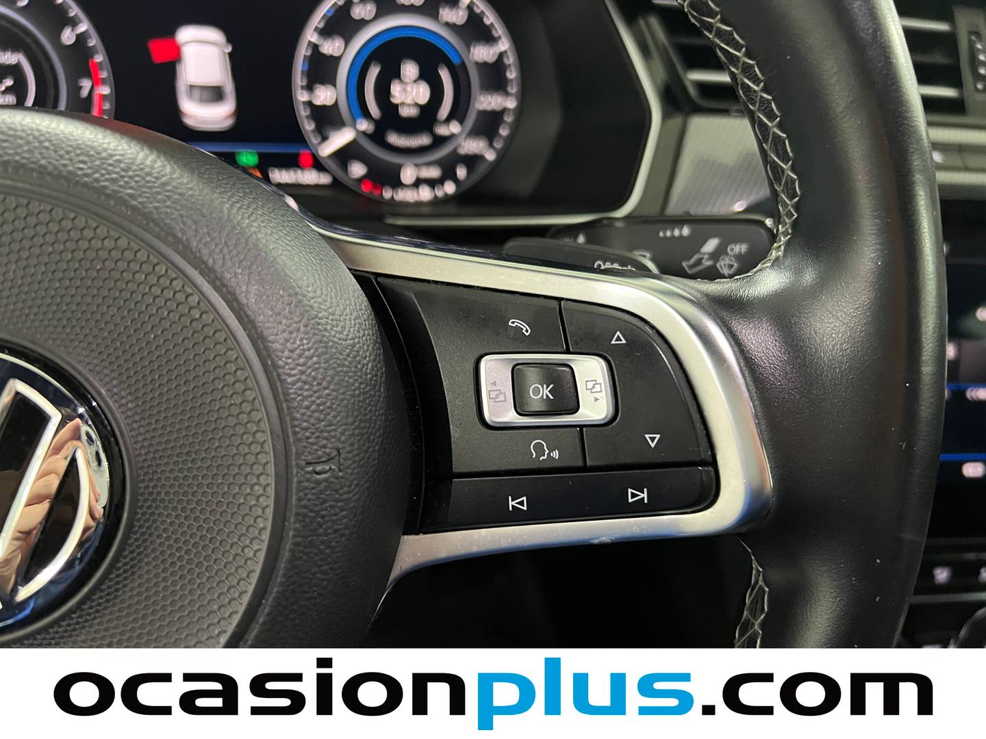 Foto Volkswagen Arteon Volkswagen Arteon R-Line 2.0 TSI (190 CV) DSG