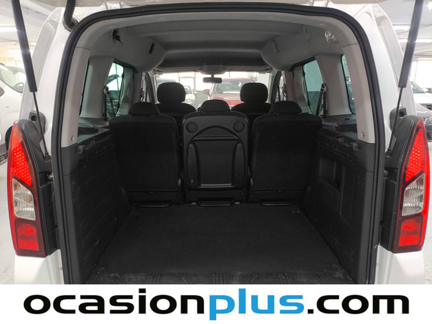 Fotos maletero Peugeot Partner Peugeot Partner Tepee BlueHDi 120 Active (120 CV)
